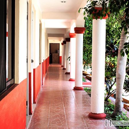 Hotel Hacienda Cortes Merida Bagian luar foto