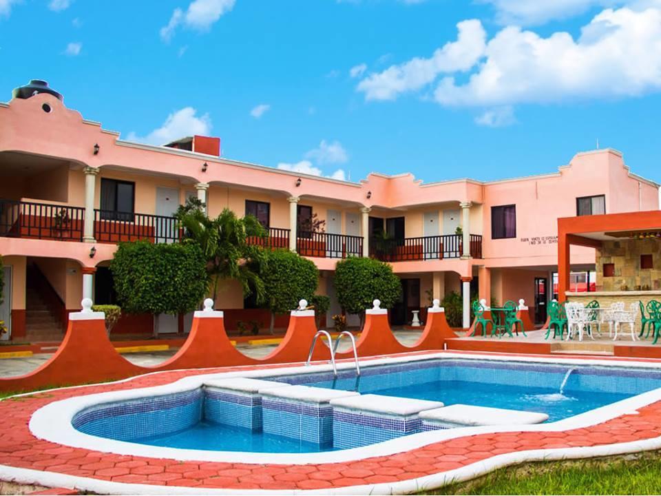 Hotel Hacienda Cortes Merida Bagian luar foto